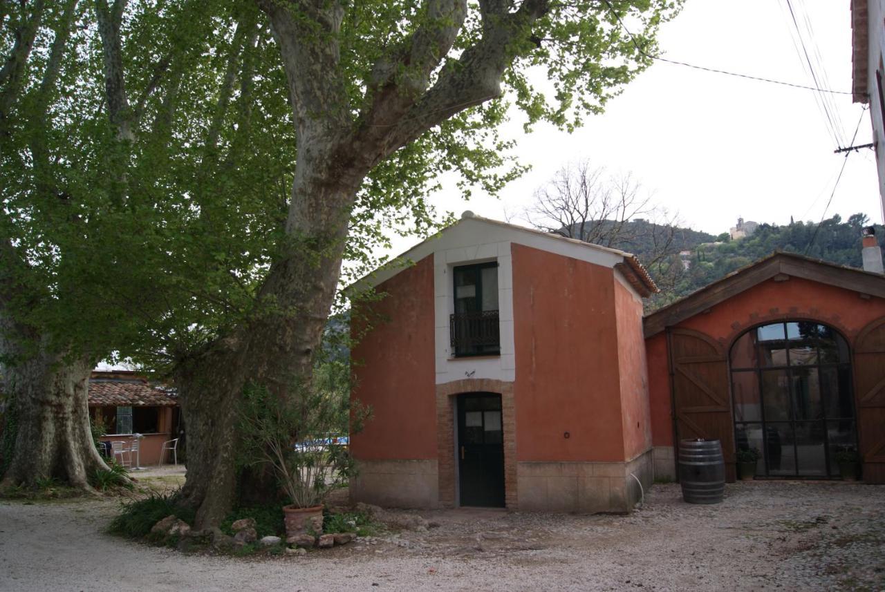 Le Bourguet Bed & Breakfast Sollies Pont Bagian luar foto