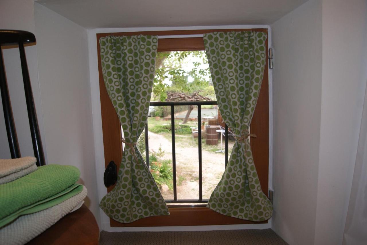 Le Bourguet Bed & Breakfast Sollies Pont Bagian luar foto