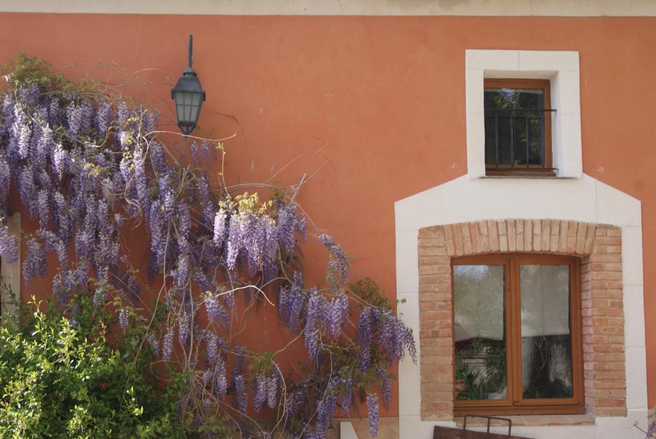 Le Bourguet Bed & Breakfast Sollies Pont Bagian luar foto