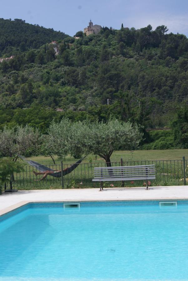 Le Bourguet Bed & Breakfast Sollies Pont Bagian luar foto