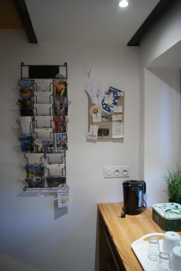 Le Bourguet Bed & Breakfast Sollies Pont Bagian luar foto