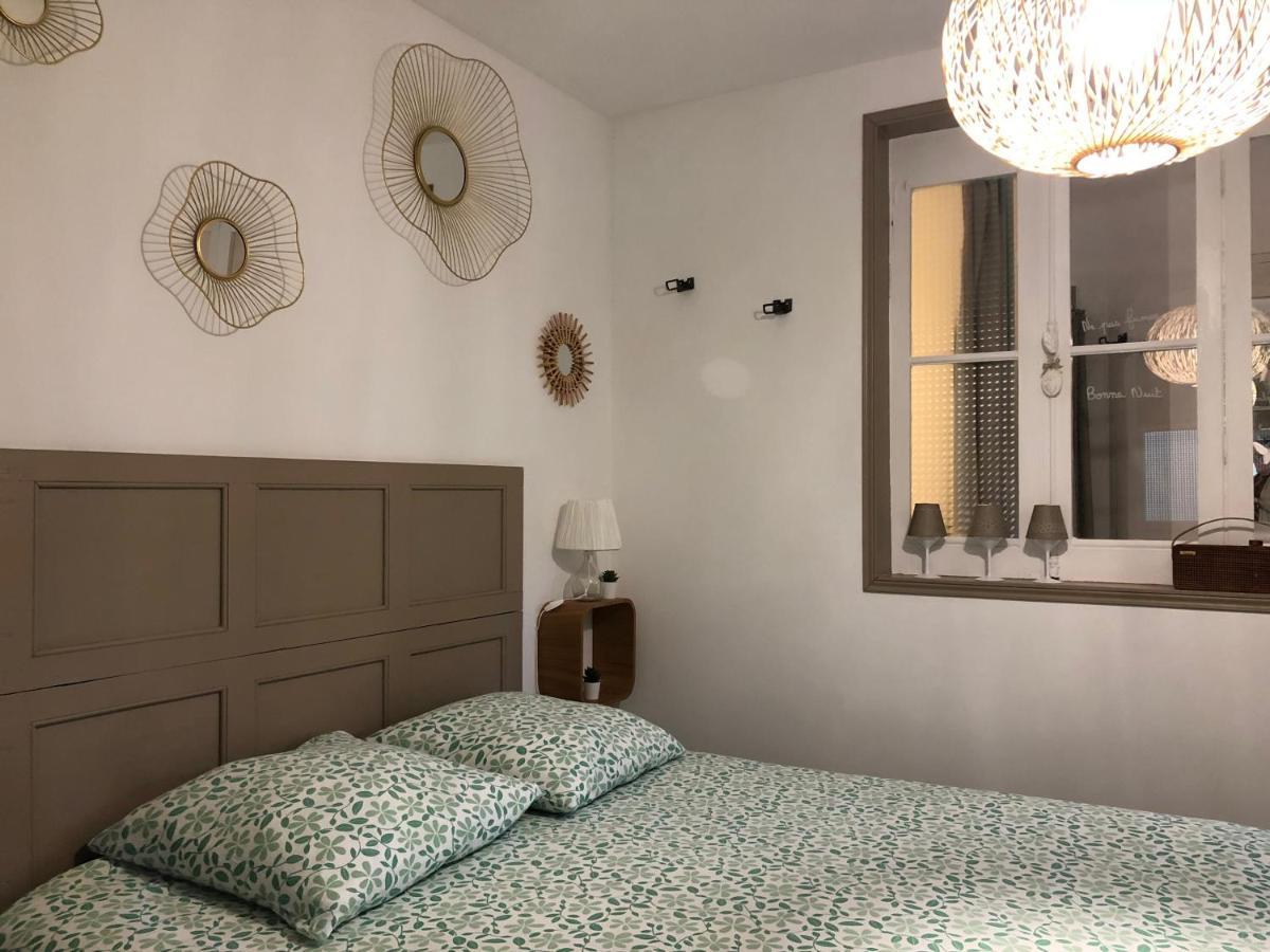 Le Bourguet Bed & Breakfast Sollies Pont Bagian luar foto