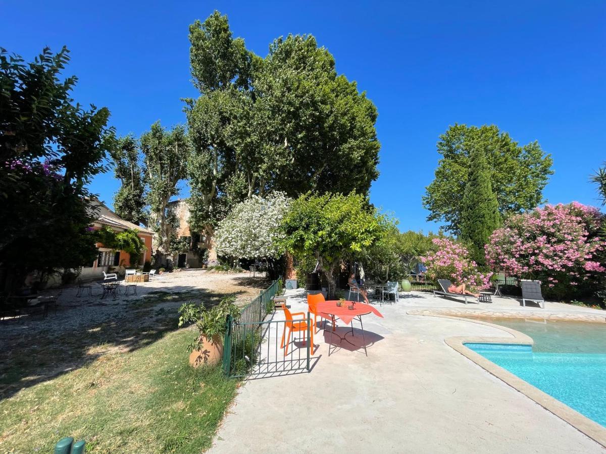 Le Bourguet Bed & Breakfast Sollies Pont Bagian luar foto
